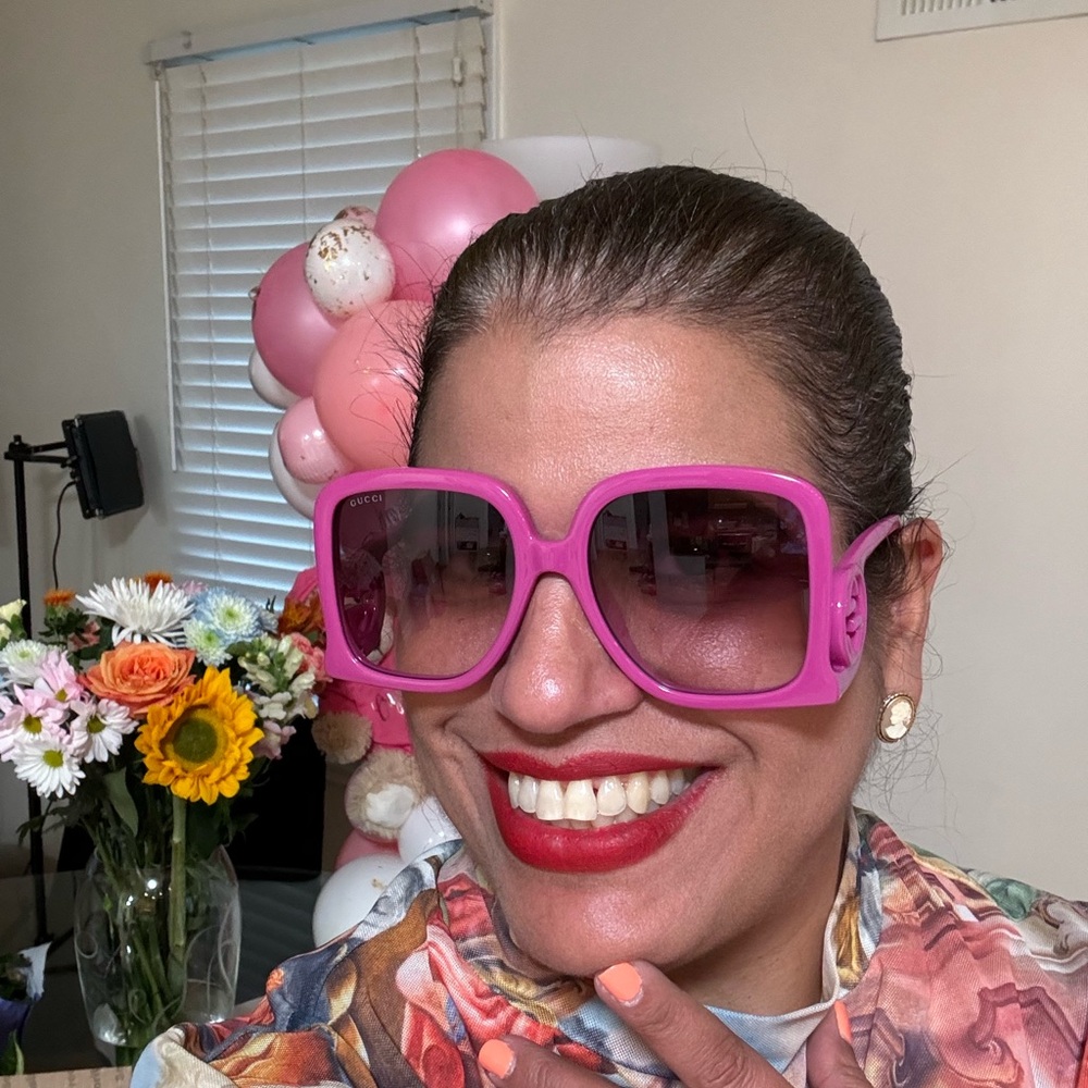 BRAND NEW GUCCI GG1326S 004 Fuchsia/Violet Women Sunglasses made in Japan.